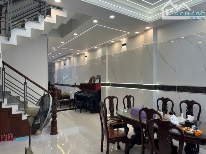 Hàng hiếm PHỐ Nguyễn Xiển,Thanh Xuân 52m2, 5 tầng giá 14 tỷ, ô tô đỗ.KINH DOANH.
