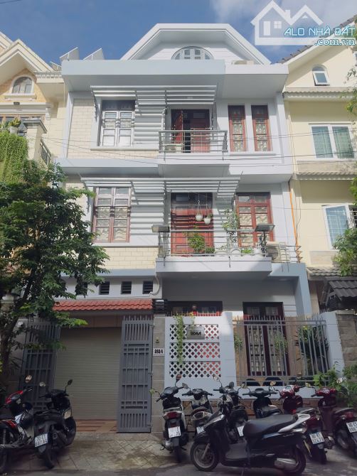 💎 Biệt Thự Nội Bộ Nguyễn Trọng Tuyển, P10, Phú Nhuận – Giảm Sốc Còn 33 Tỷ – DTSD 283m²