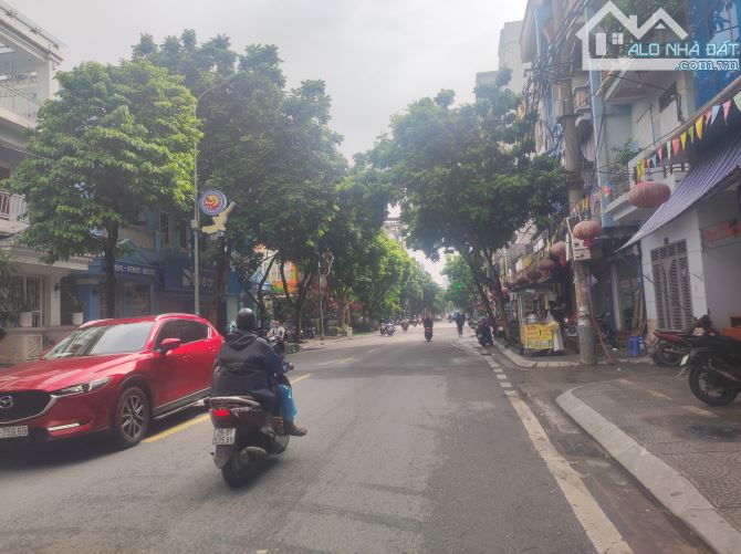 Bán gấp! Mặt phố Cầu Đơ, Hà Đông DT 53m2, 5 tầng, ô tô tránh, vỉa hè, KD, giá 15.5 tỷ