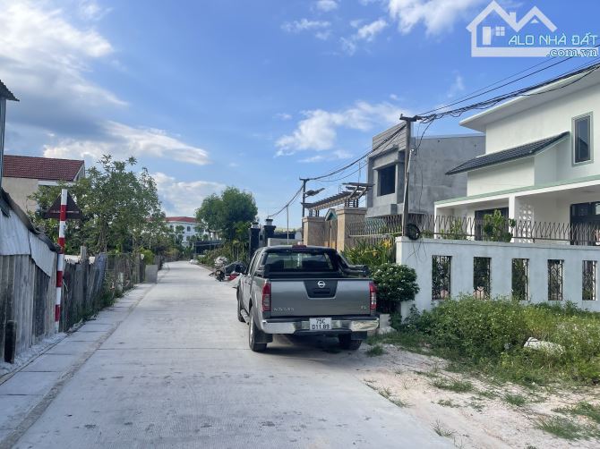 ĐẤT TRUNG TÂM PHÚ BÀI - SẠCH ĐẸP CẠNH ĐƯỜNG QUANG TRUNG
