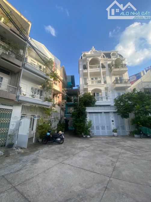Hàng Hiếm Hạ 1 tỷ! Bán nhà HXH khu biệt thự Vip Điện Biên Phủ giáp Quận 1, 3 tầng, 4x15m