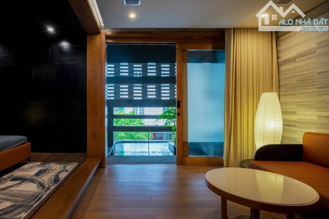 Bán nhà Hẻm XH Nguyễn Cảnh Chân, Quận 1 - 87m2 (4.8 x 18.5) - 5 tầng, hẻm 8m