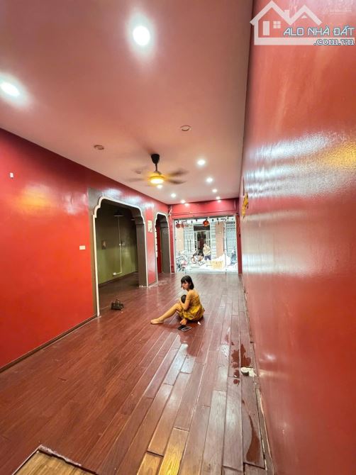 Cho thuê nhà riêng 4.5 tầng- ngõ 121 Thái Hà, Đống Đa – 50m², MT 5m – Giá 20 triệu/tháng