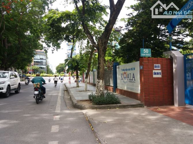 Bán đất Phân Lô phường Xuân Đỉnh, Hà Nội Vỉa hè ô tô tránh đỗ ngày đêm 36.9 tỷ MT 8m
