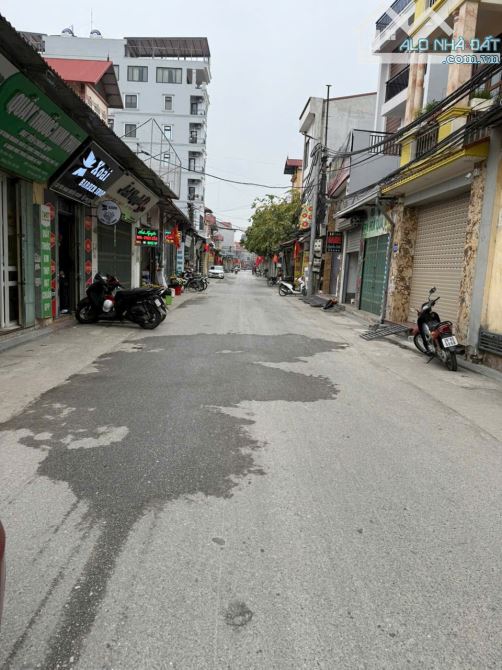 💥 BÁN LÔ ĐẤT 120M TẠI MAI CHÂU – Đông Anh– Cách 30m ra cầu Thượng Cát.