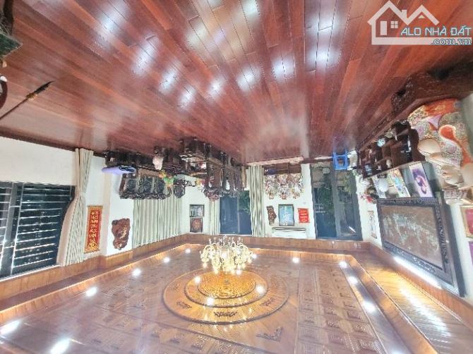 TOÀ NHÀ HỖN HỢP MẶT PHỐ TRIỀU KHÚC - VỈA HÈ - 2 MẶT NGÕ - SIÊU HIẾM - SIÊU NGON