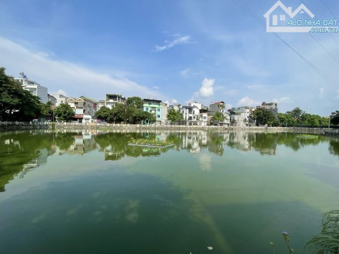 THUỴ PHƯƠNG BẮC TỪ LIÊM  LÔ GÓC 3 THOÁNG MT11m 6 TẦNG Ô TÔ TRÁNH 13 TỶ KINH DOANH ĐỈNH