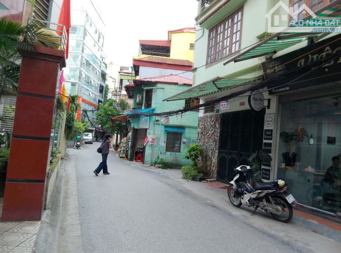 CHỈ 7 TỶ 300 TRIỆU - NÚI TRÚC - BA ĐÌNH - 6T - NGÕ THÔNG Ô TÔ TRÁNH - KINH DOANH SẦM UẤT