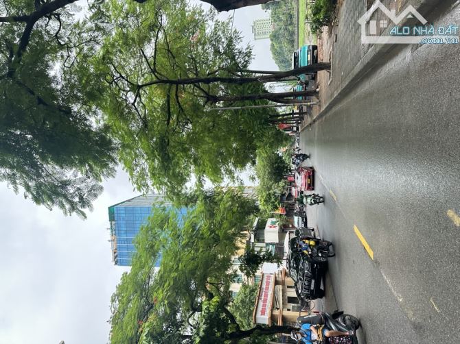 💥Đất Vàng! Nguyễn Ngọc Vũ, Giáp 3 Quận TT, Xây CHDV Hái Ra Tiền, DT 105m2