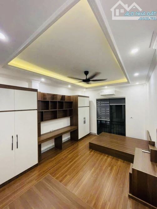 Bán nhà 5 tầng gần khu PHÂN LÔ Võ Thị Sáu, Hai Bà Trưng – Giá chỉ 4,85 tỷ