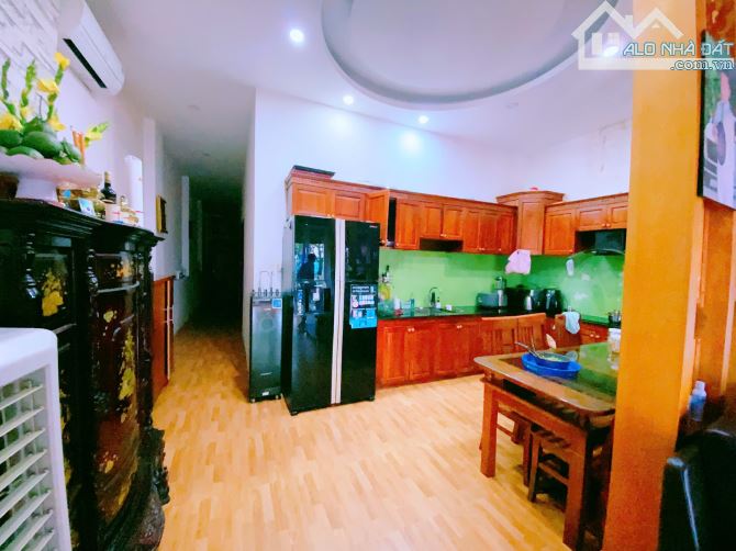 NP561 + bán quỹ đất 2 mặt tiền ( trước , sau ) Quốc Lộ 1A tp Biên Hoà 835m2 - ngang 11,5m