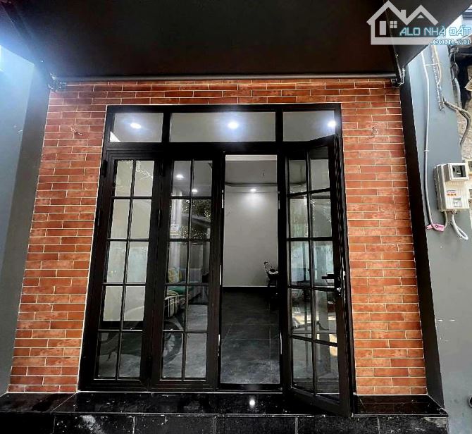 BÁN NHÀ HÓC MÔN NGUYỄN THỊ PHA,46M2,4x11m, CHỈ 2,4 TỶ