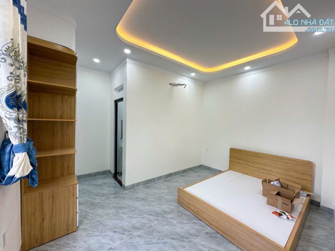 🌟 CHỦ GỞI BÁN NHÀ 1 TRỆT 2 LẦU (GÓC 2 MẶT TIỀN) ĐANG HOÀN THIỆN NGAY CẦU MỚI HOÁ AN