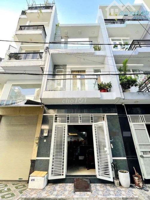 Bán nhà HXH Trương Công Định, Trường Chinh - 5x14 [70m2] - 3 Tầng - Chỉ 10.2 tỷ tl