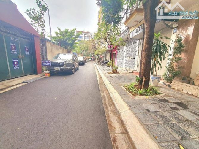 BÁN NHÀ PHÂN LÔ, Ô TÔ, TRẦN QUÝ KIÊN, CẦU GIẤY, DT 38M, 6 TẦNG, MT3.2M, GIÁ NHỈNH 17 TỶ
