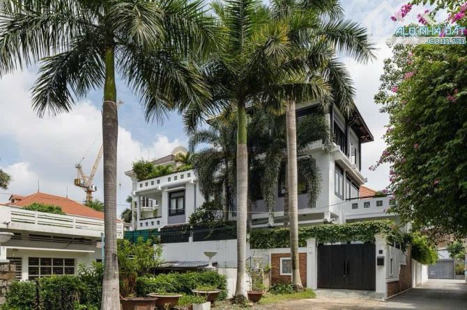 Biệt Thự 10x20 ngay Nguyễn Hoàng - Lương Đình Của , giá 46 tỷ Tl