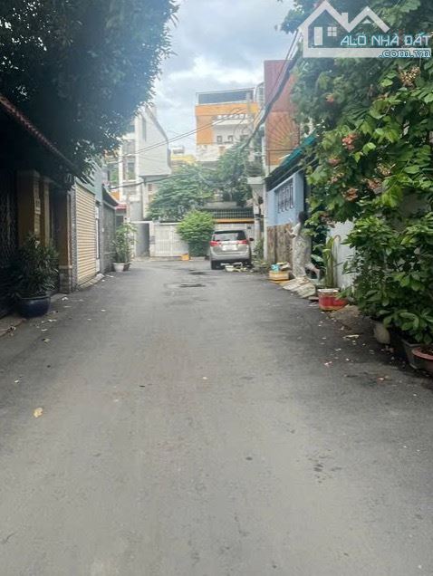 Bán nhà C4 Đường số 9 ph16 DT:4,3x15 CN :64,4m2 Hẻm 6m thông