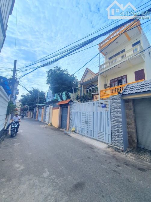 BÁN 162M2 NHÀ 1 TRỆT 1 LẦU - HẺM 2 OTO ĐI ĐƯỜNG CHU MẠNH TRINH, P8,VT - GIÁ 13.8 TỶ