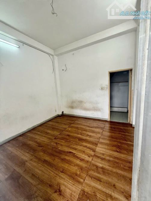 Bán nhà mặt tiền 3 tầng ngang 4.1m, Phạm Văn Đồng, Phường 3, Gò Vấp, giá nhỉnh 6 tỷ