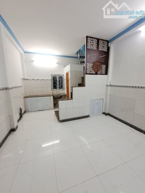 ÂU CƠ - TÂN PHÚ - 20M2 - 3 TẦNG 2PN 2WC - GIÁ 2.75 TỶ