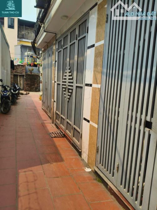 BÁN NHÀ TAM TRINH – YÊN SỞ – 4 TẦNG – GẦN HỒ – CHỈ HƠN 2 TỶ – SỔ ĐỎ CHUẨN