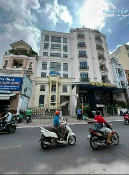 Building mặt tiền Nguyễn Phúc Nguyên Q.3 , DT: 9 x 25m XD: 1400m2 , hầm 7 tầng