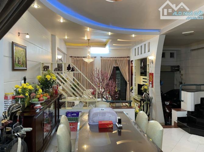 🏡 Chính chủ bán biệt thự nội bộ – đường 10m cực đẹp – Nguyễn Trọng Tuyển – Phú Nhuận