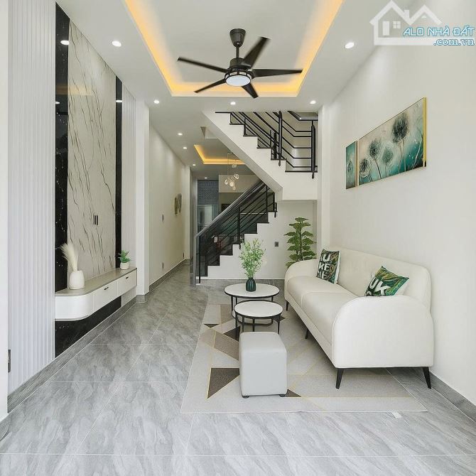 Căn nhà mơ ước gần Emart 2, P.12 Gò Vấp, Ô Tô ngủ trong nhà, chỉ 4 tỷ hơn