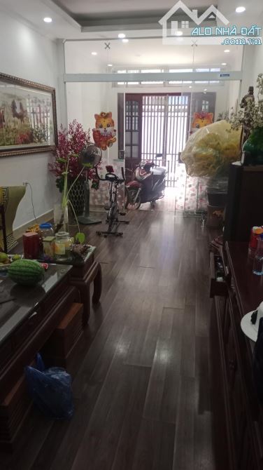 Bán nhà mặt ngõ thông 35m2 phố Kim Giang cạnh khu đô thị Tây Nam Linh Đàm