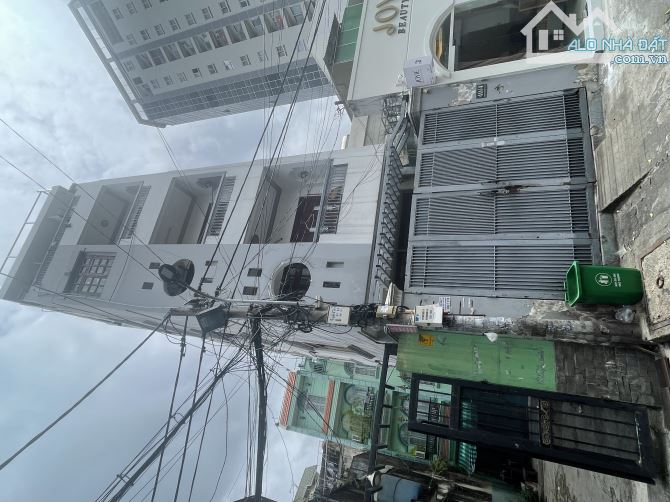 Bán nhà 2MT hẻm 10m Nguyễn văn đậu ,p5 ,Bình thạnh .4.4x16m .5 tầng .Giá :14.5 tỷ