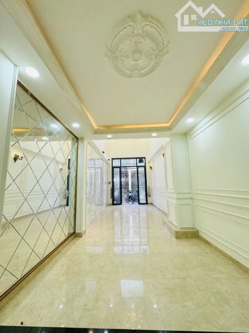🏡 NHÀ MẶT TIỀN ĐỘI CUNG Q.11 – 6 TẦNG – DOANH THU 400TR/NĂM – CHỈ 12.8 TỶ!