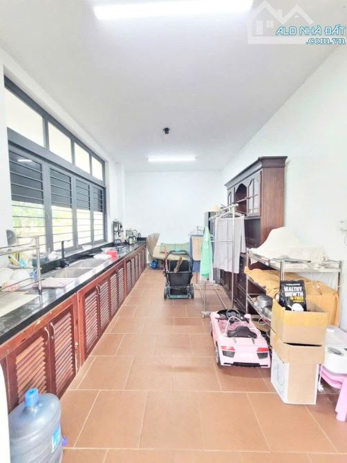 Bán Việt Thự Tuyệt Đẹp ở 1/An Thạnh 10, Tp Thuận An, gần Cầu Trắng đường CMT8 - 10