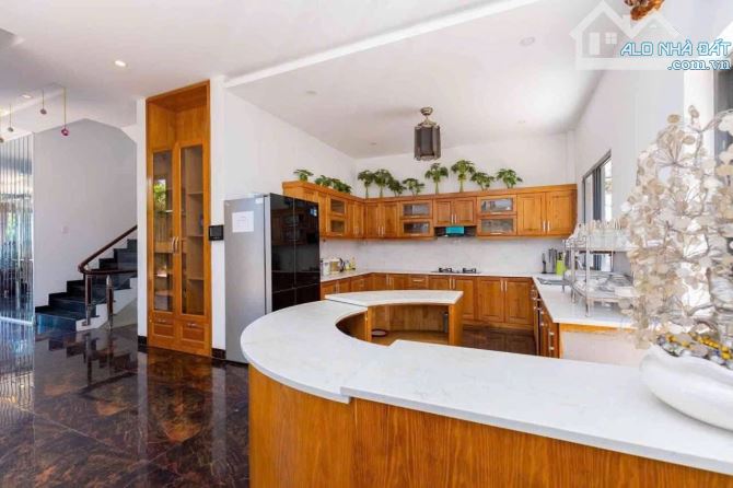 🏡CCDV-MS.170 - Bán Biệt thự view Biển có hồ bơi đường Trần Phú p Vũng Tàu tp HCM.  Giá 48 - 11