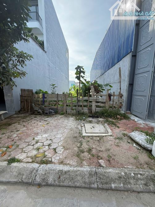 Bán đất TĐC Đồng Mía ,Khúc Trì, Kiến An.  120m2 ngang 6m.  Giá 4,5 tỷ - 3