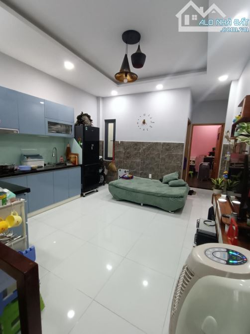 Bán Nhà Đường Số 24 Linh Đông 75m2 3 Tầng Hẻm Xe Hơi 6m KDC Hiện Hữu Nhỉnh 7 Tỷ - 1