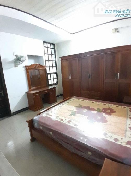 ĐẦU TƯ SIÊU THỊ, SHOWROOM NGAY 2 MẶT TIỀN ÔNG ÍCH KHIÊM – NGUYỄN HOÀNG – 397M² – 81 TỶ r - 1