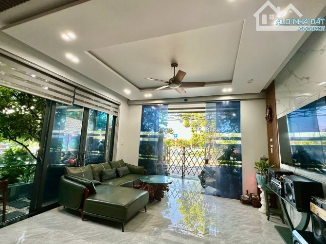 Bán nhà 2 mặt tiền khu Vip Hòa Xuân. Cẩm Lệ. - 1