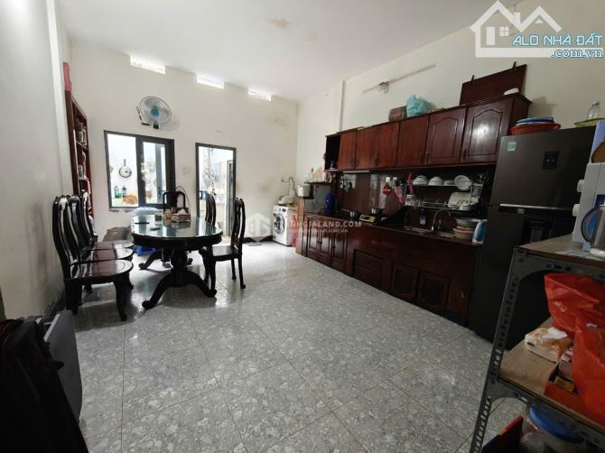 BÁN NHÀ 1 TRỆT 1 LẦU – MẶT TIỀN LÊ THÁNH TÔNG – P. RẠCH DỪA (THẮNG NHẤT CŨ) – GIÁ 8 TỶ - 1