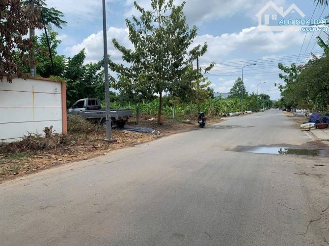 Bán đất mặt tiền Bình Nhâm 07 Ngang (8x23) cực đẹp gần CMT8 - 1