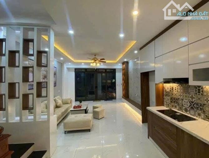 BÁN NHÀ XUÂN PHƯƠNG_TRỊNH VĂN BÔ_Ô TÔ, 5 TẦNG, GẦN CĐ FPT, NGÕ ĐẸP RỘNG, NHỈNH 6 TỶ - 1