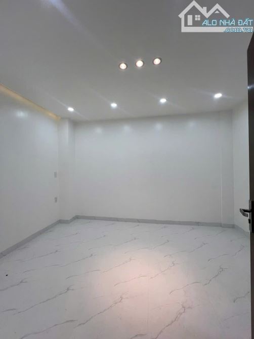 Bán nhà 4 tầng khu đô thị Him Lam, Hùng Vương Hồng Bàng, Hải Phòng – đường 10m, giá 4,1 tỷ - 1