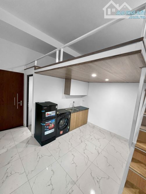 Cho Thuê CCMN 187 Trinh Lương Hà Đông 30m2 Gác Xép Cửa Sổ Thang Bộ Ô Tô Đỗ Cửa Gần Chợ - 1