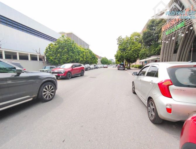 Siêu hiếm đất Ngọc Thụy- Trường học Pháp - 106m - 1
