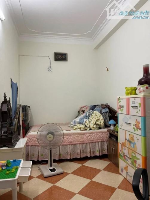 F0, Bán nhà Trần Phú, 90m2 x mặt 6,8m, ÔTÔ vào nhà, Kinh doanh ngày đêm, Vỉa hè - 1
