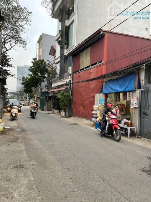 CẦN BÁN GẤP 50M² ĐẤT AN KHÁNH – GẦN THIÊN ĐƯỜNG BẢO SƠN – Ô TÔ VÒNG QUANH - 1