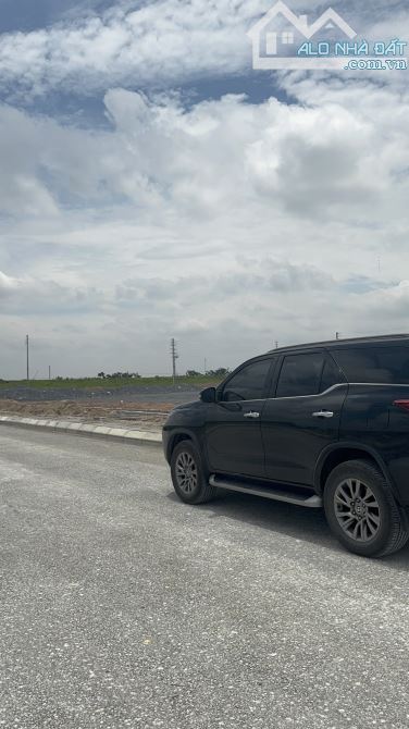 Bán đất cụm công nghiệp Yên Lệnh Huyện Duy Tiên Hà Nam. DT 0,5ha - 0,8ha 1ha - 2ha - 1