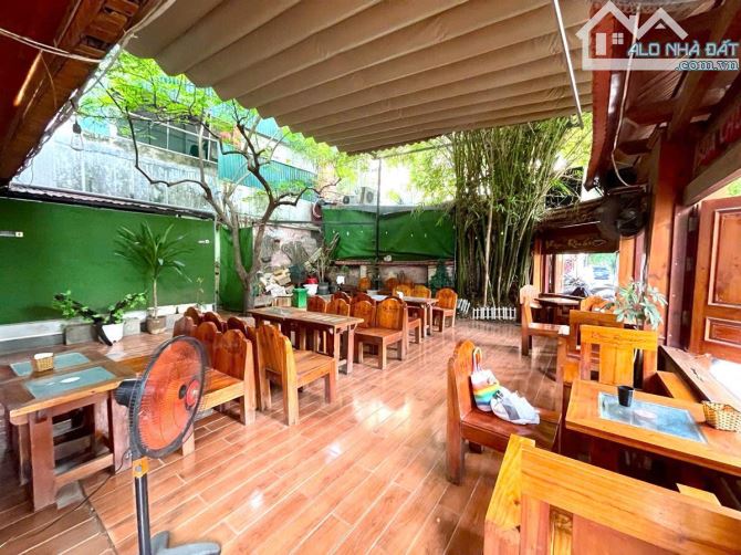 MẶT PHỐ NGHĨA TÂN - CẦU GIẤY - DT 260M2 x 3T - MT 25M - 152 TỶ - LÔ GÓC - KD ĐỈNH CAO - 1