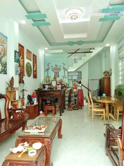 HƠN 8Tỷ XÍU - NGUYỄN HỮU TIẾN, DƯƠNG ĐỨC HIỀN - 120M2, NGANG 5M NỞ ĐẸP, 2 TẦNG, GẦN MT - 1