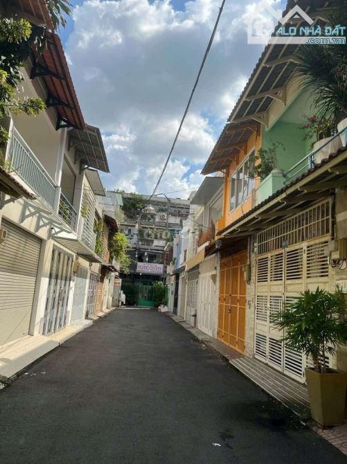 Bán nhà HXH Trương Công Định, Trường Chinh - 5x14 [70m2] - 3 Tầng - Chỉ 10.2 tỷ tl - 1
