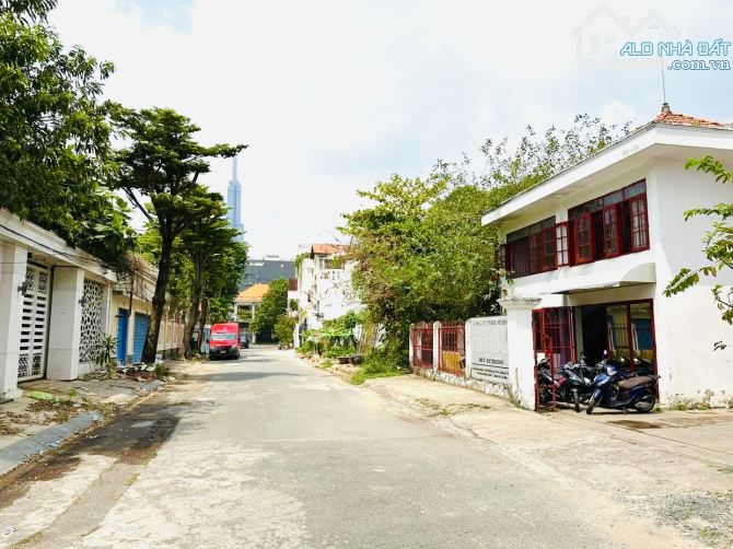 Bán Khuôn Đất 305m2(10mx30,5m) Ngay Trần Não,An Khánh,Quận 2-Giá Tốt 155tr/m2 - 1